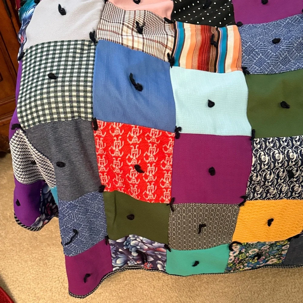 Colorful Patchwork Quilt - Picture 3 of 5